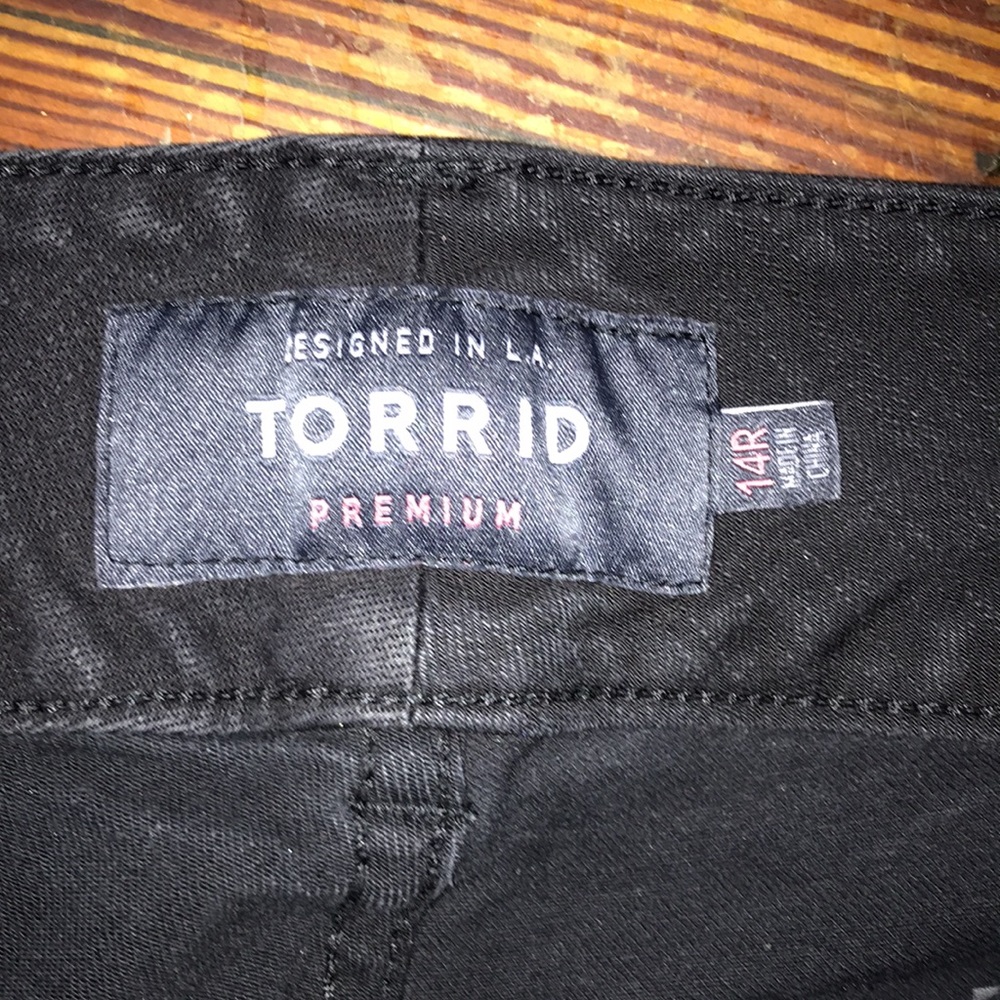 Torrid - Picture 2 of 3